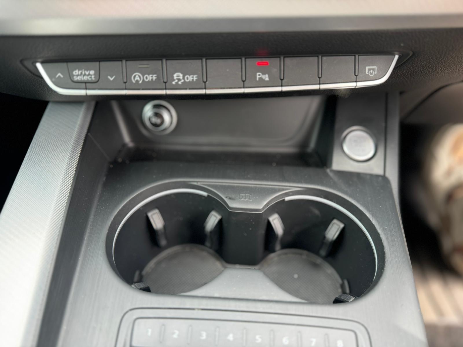 Audi A4 view 63
