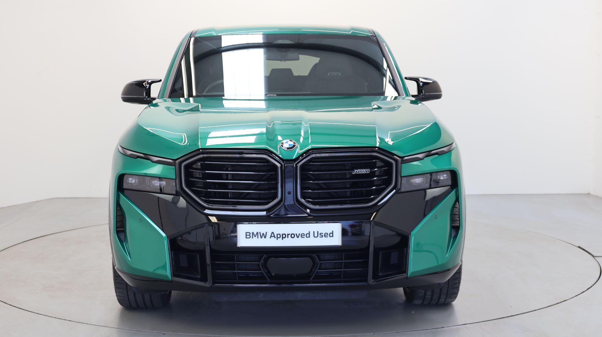BMW XM view 15