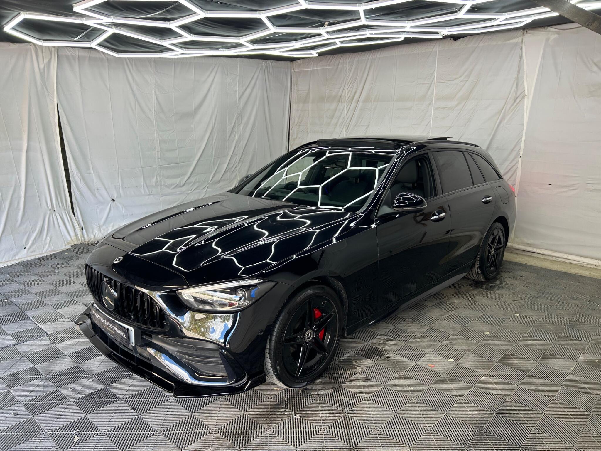 Mercedes-Benz C-Class view 3