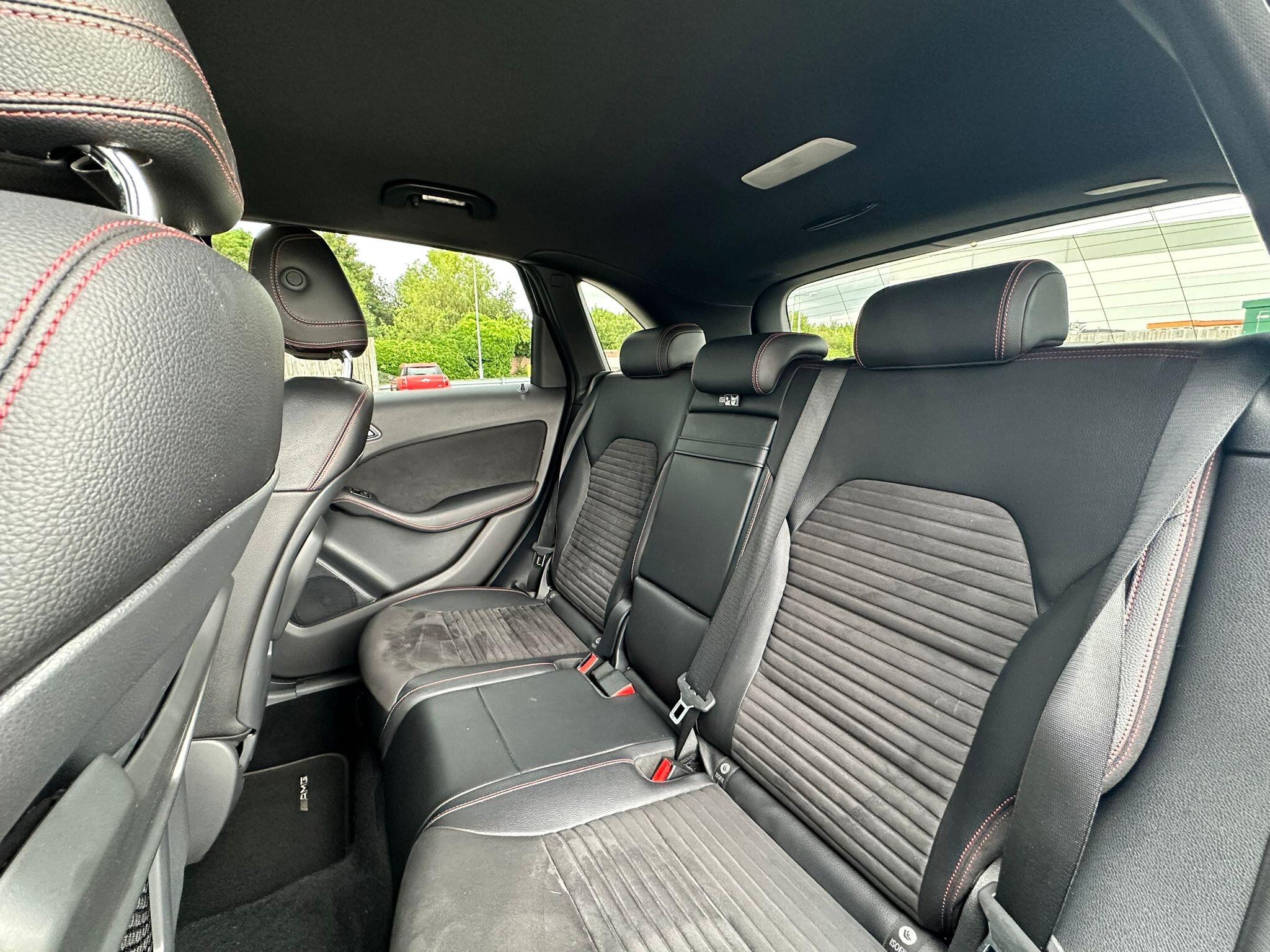Mercedes-Benz B Class view 22