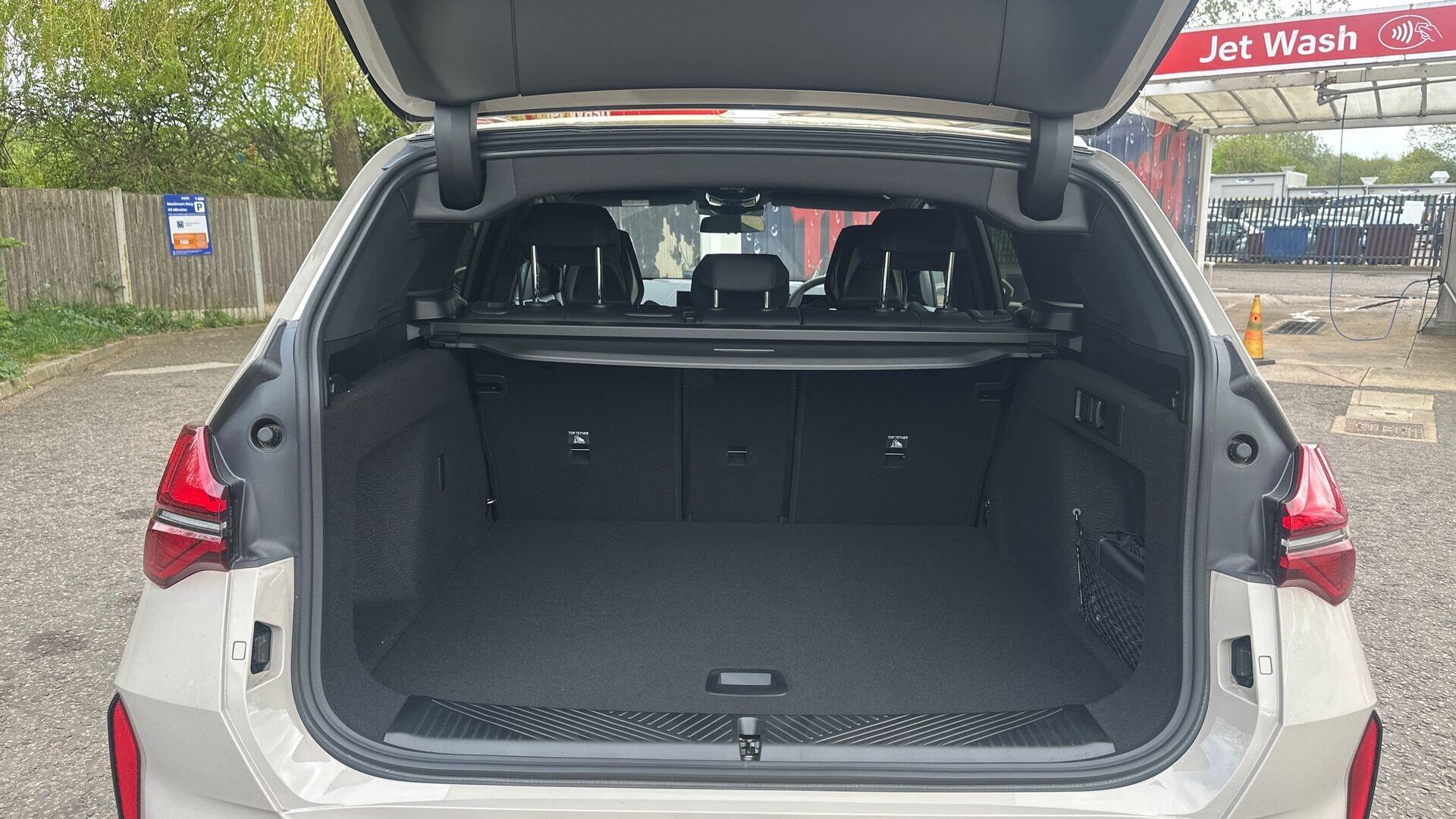BMW X3 view 13