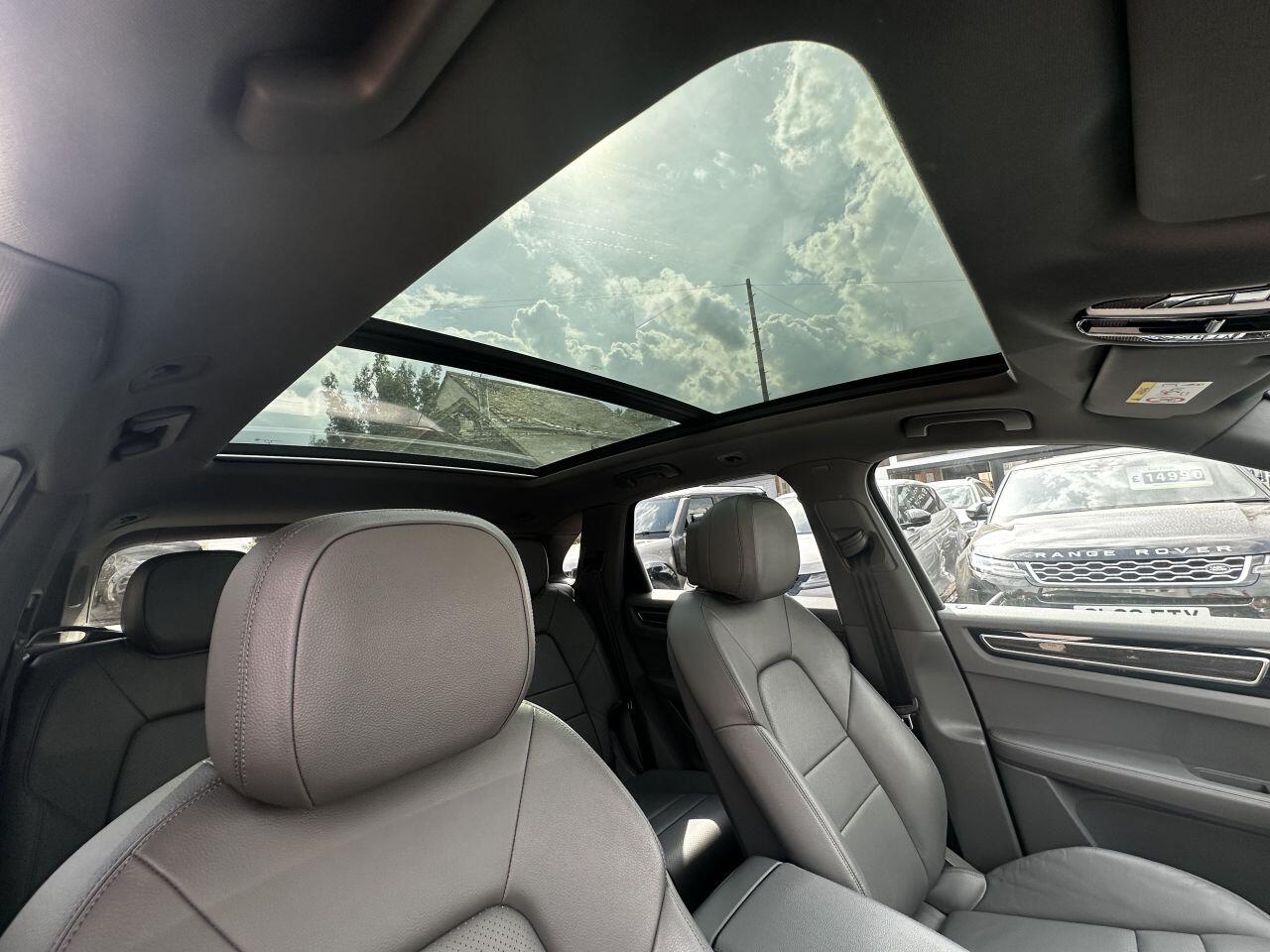 Porsche Cayenne view 5
