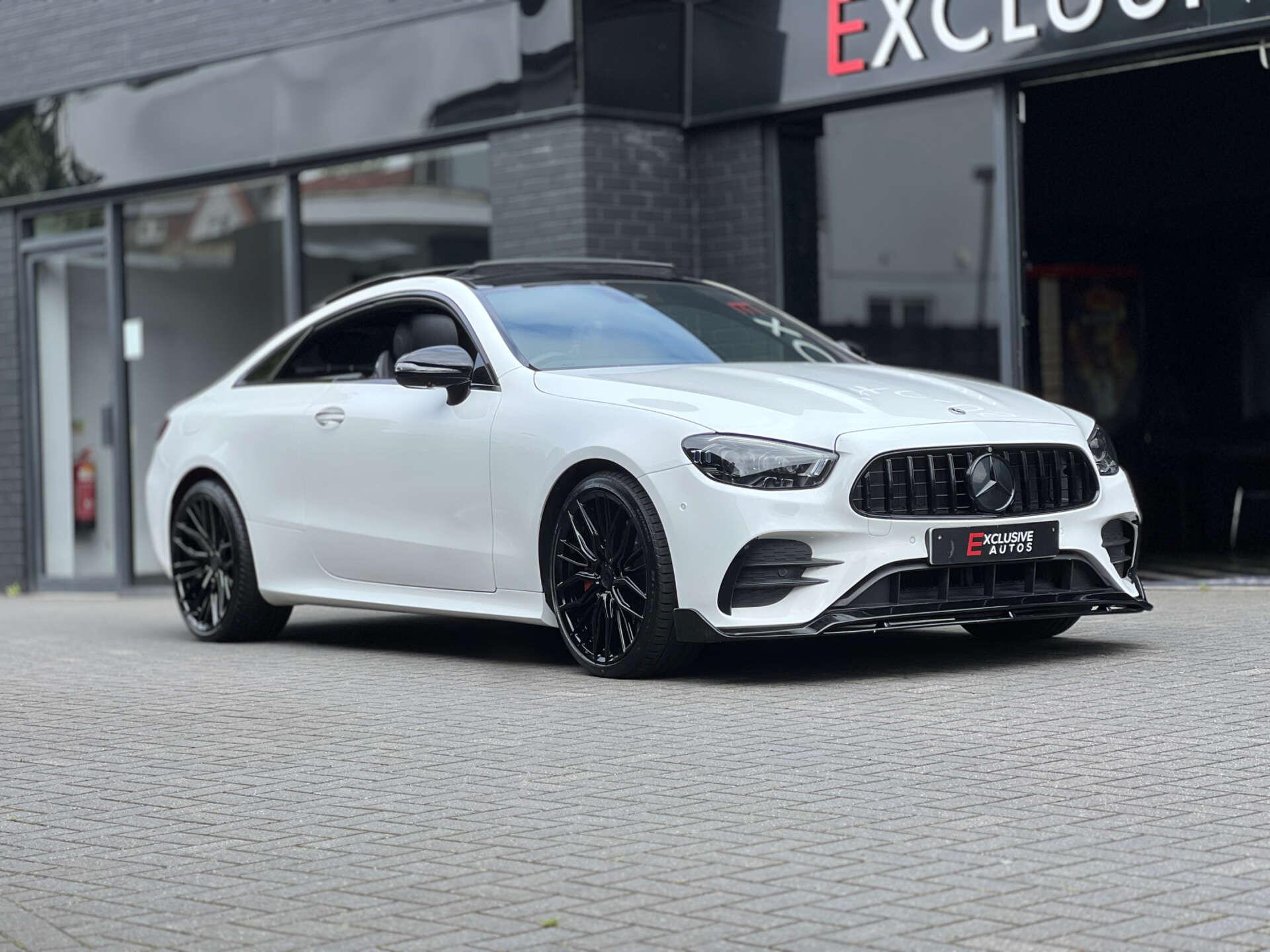 Mercedes-Benz E Class view 30