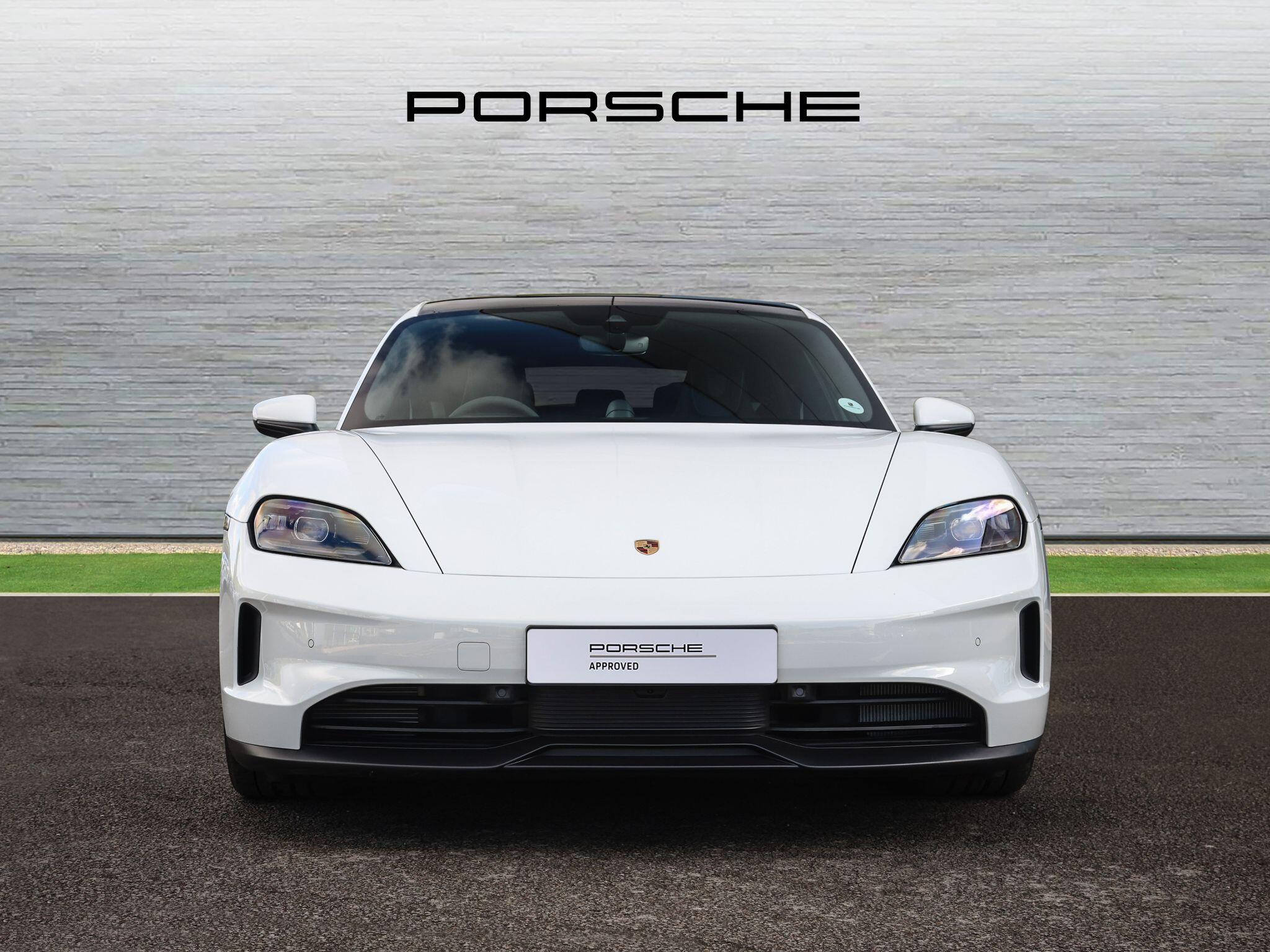 Porsche Taycan view 40