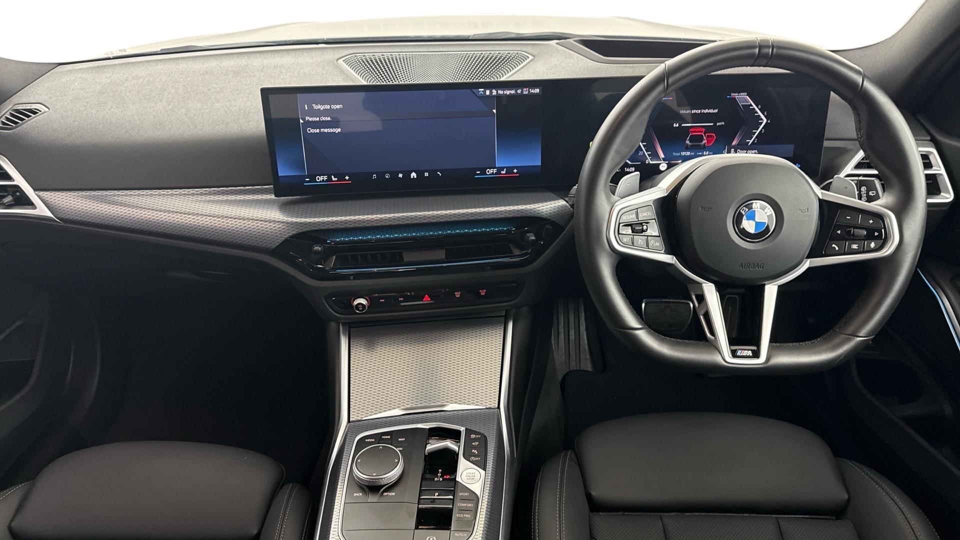 BMW 3 Series view 4