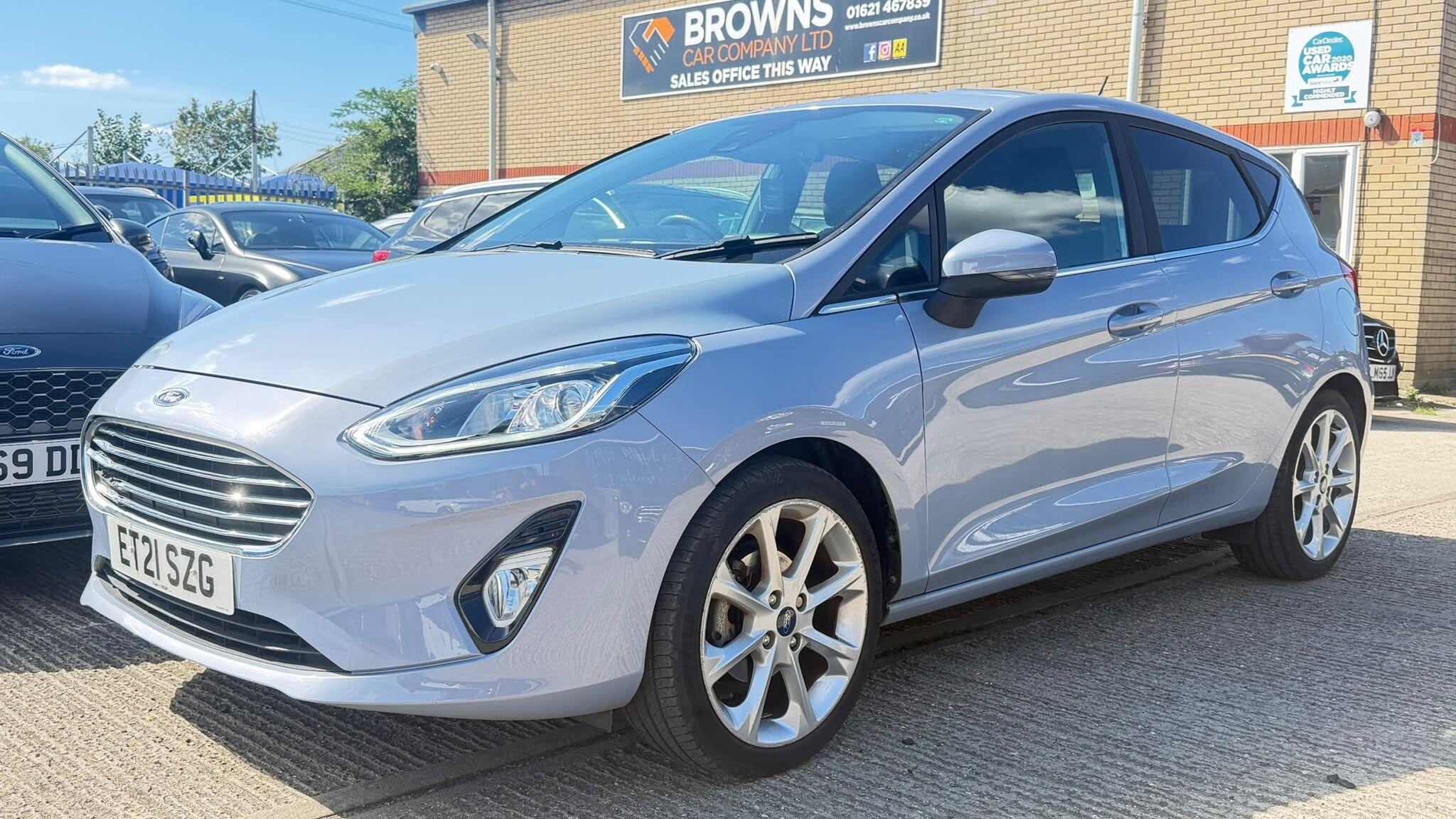 Ford Fiesta view 3