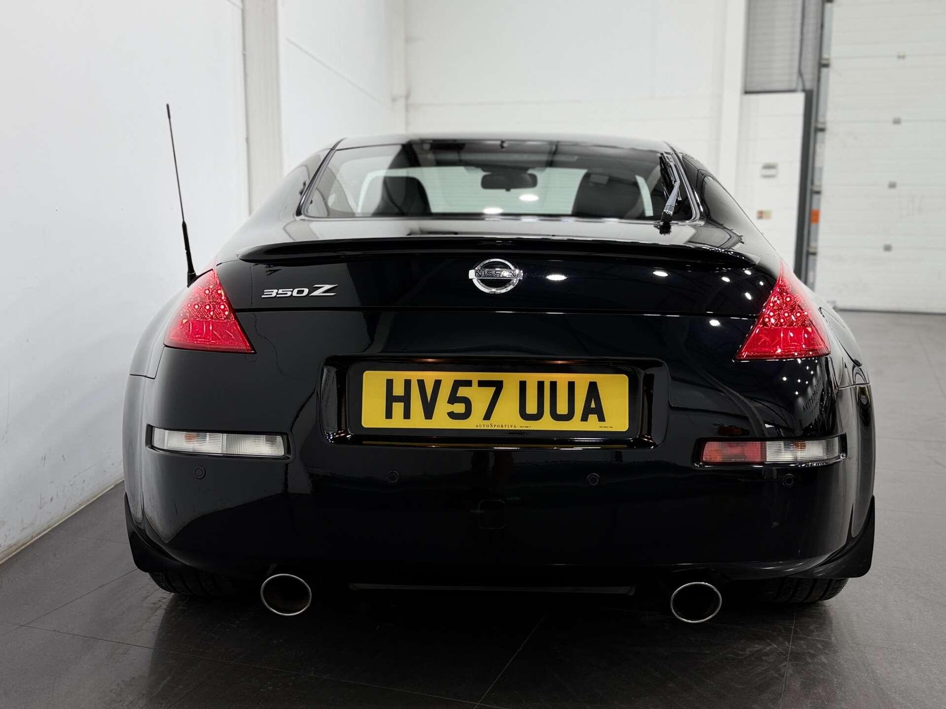 Nissan 350Z view 7