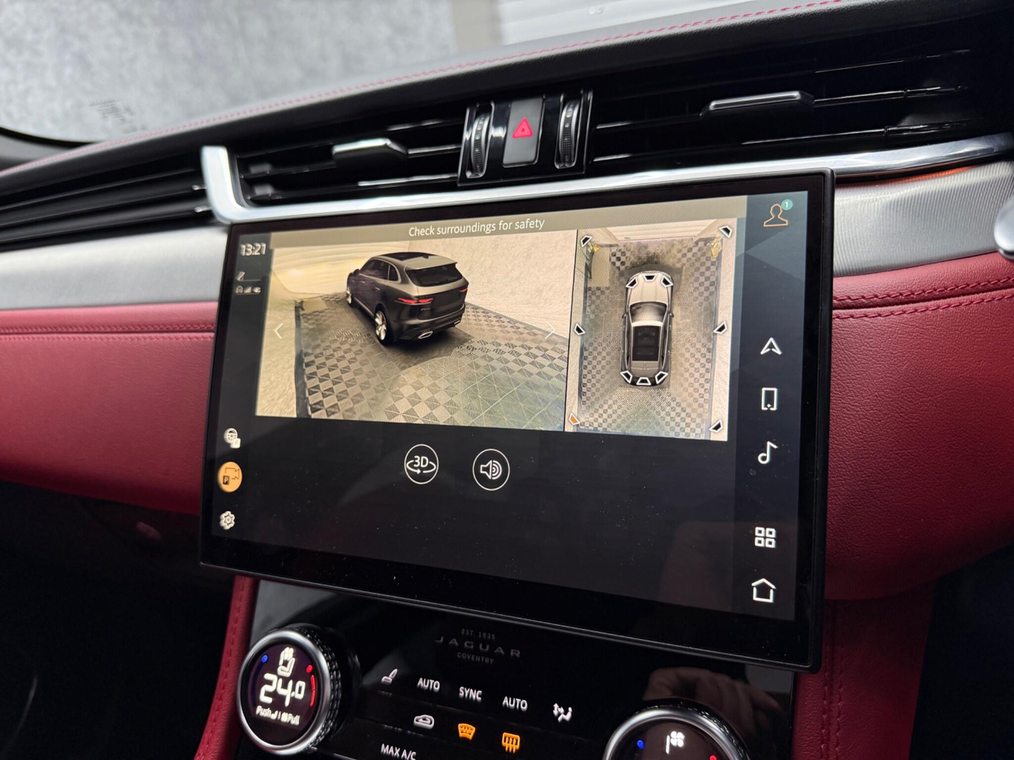 Jaguar F-Pace view 18