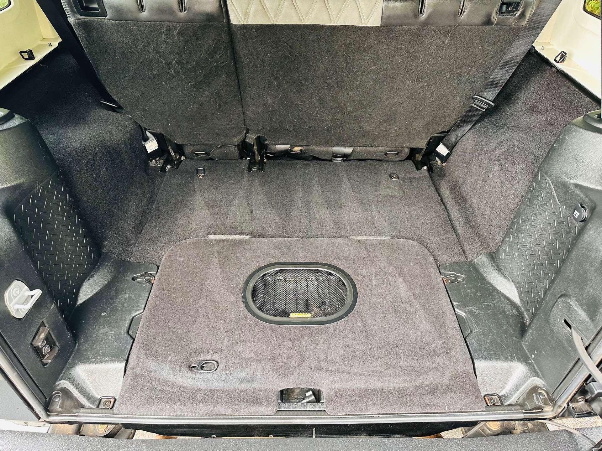 Jeep Wrangler view 57