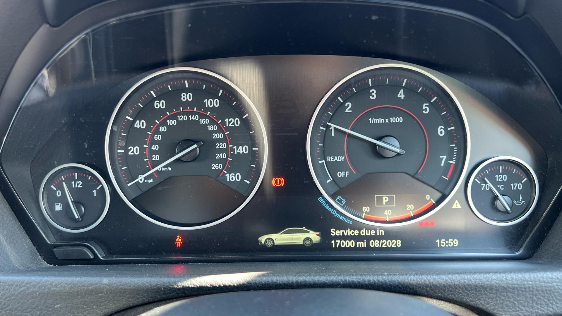 BMW 4 Series view 9
