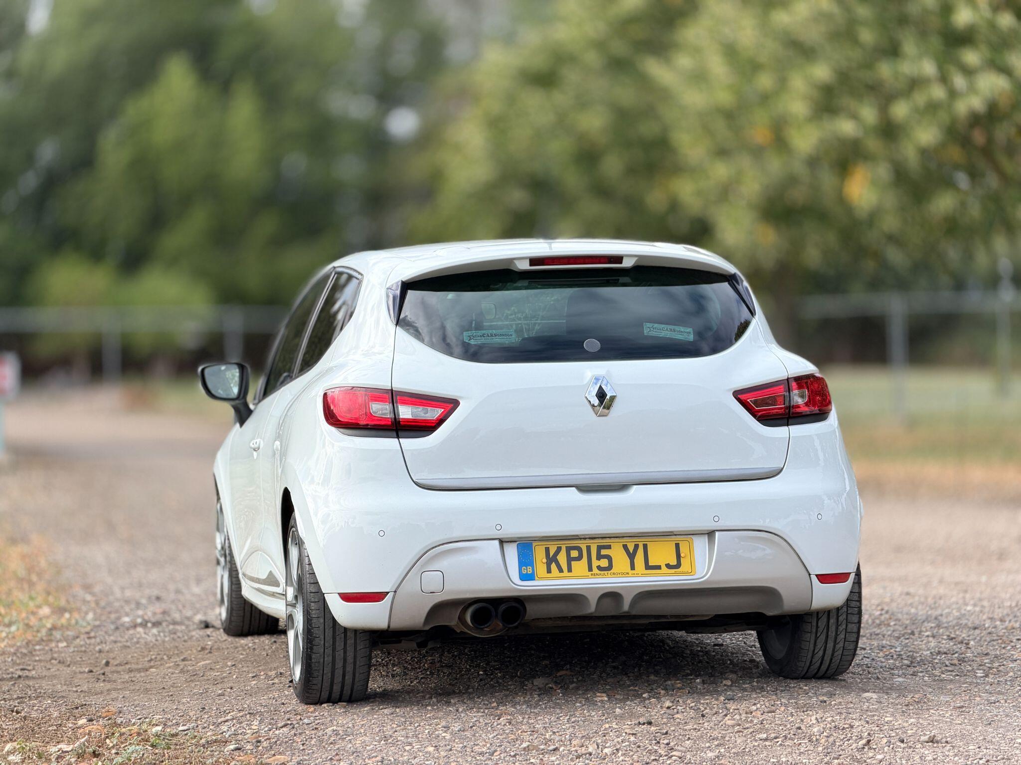 Renault Clio view 11