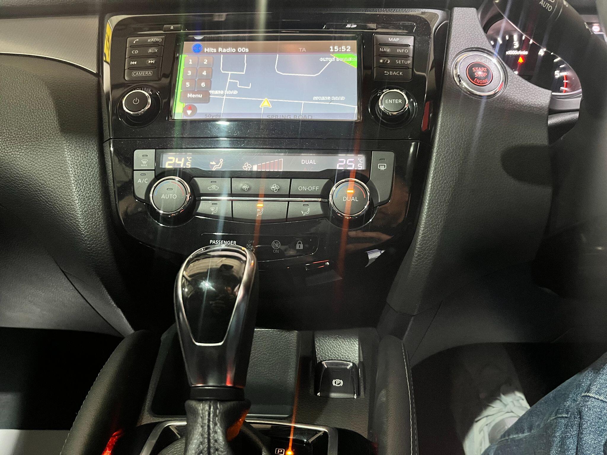 Nissan Qashqai view 25