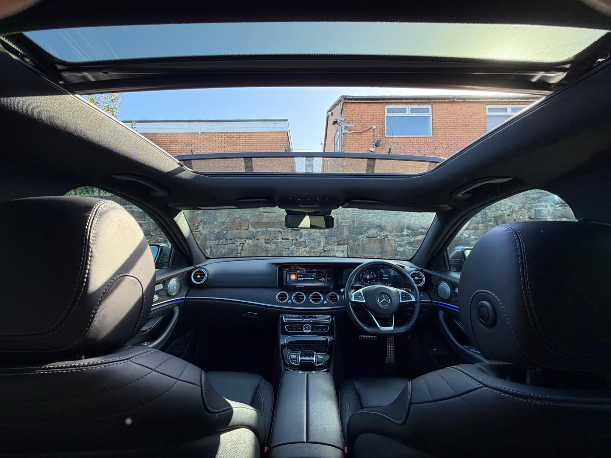 Mercedes-Benz E-Class view 11