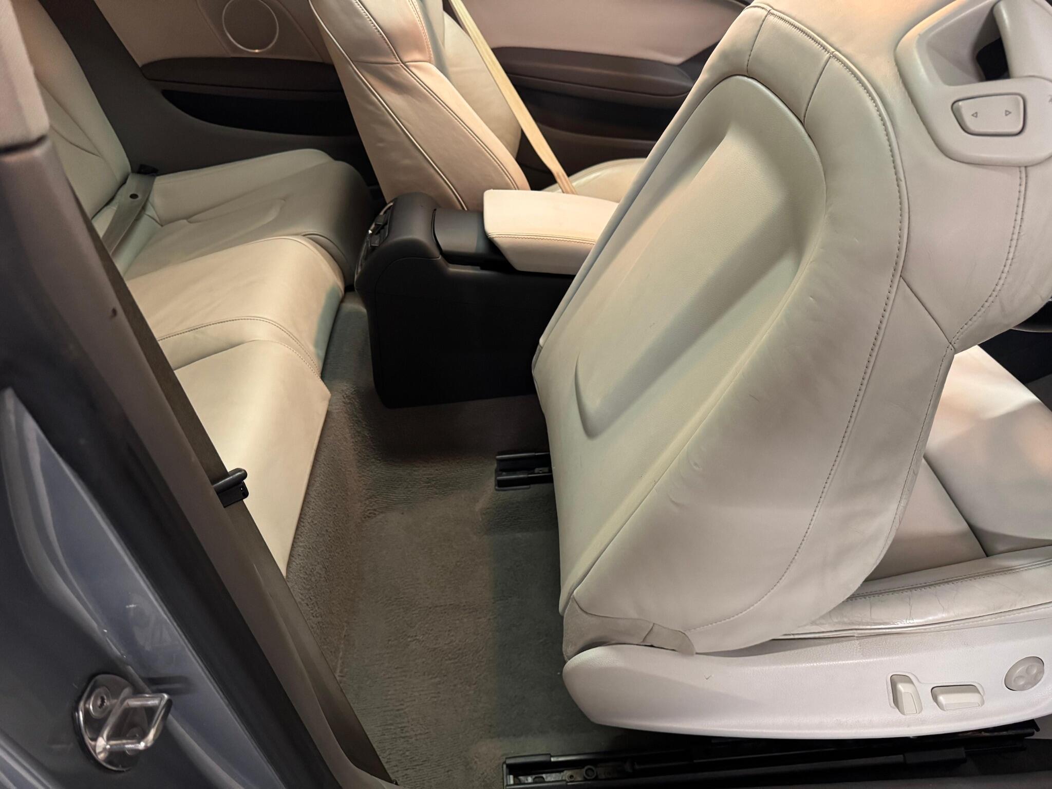 Audi A5 view 12