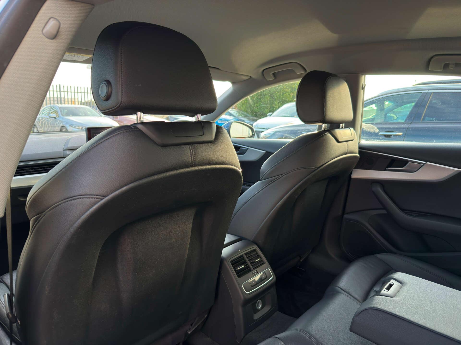 Audi A5 view 31