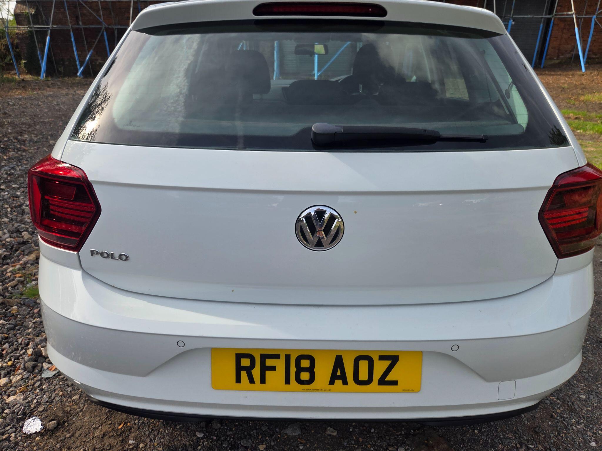 Volkswagen Polo view 9
