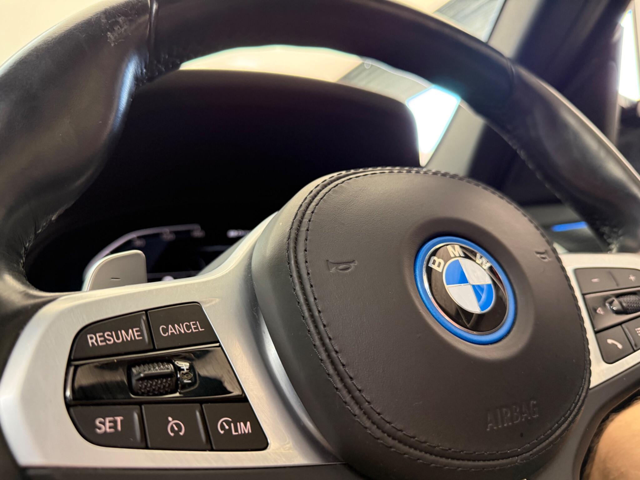 BMW X3 view 26