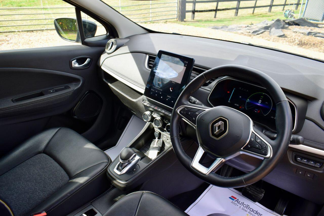 Renault Zoe view 23