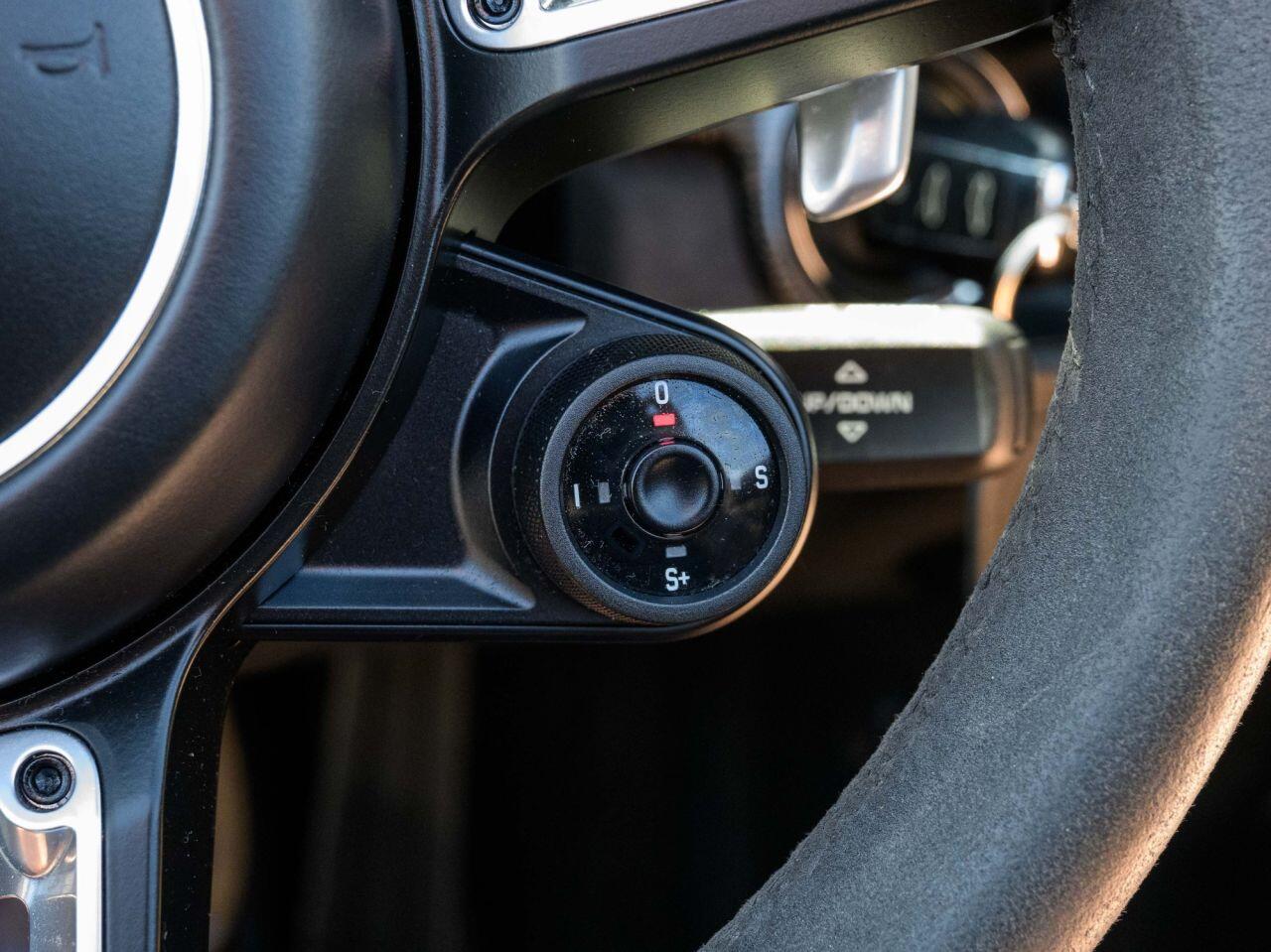 Porsche Boxster view 31