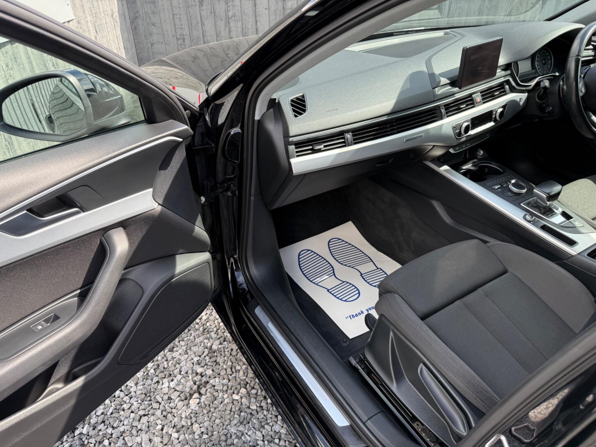 2016 Audi A4 Avant 3.0 TDI V6 Sport S Tronic quattro Euro 6 (s/s) 5dr • 105,600 miles image 23