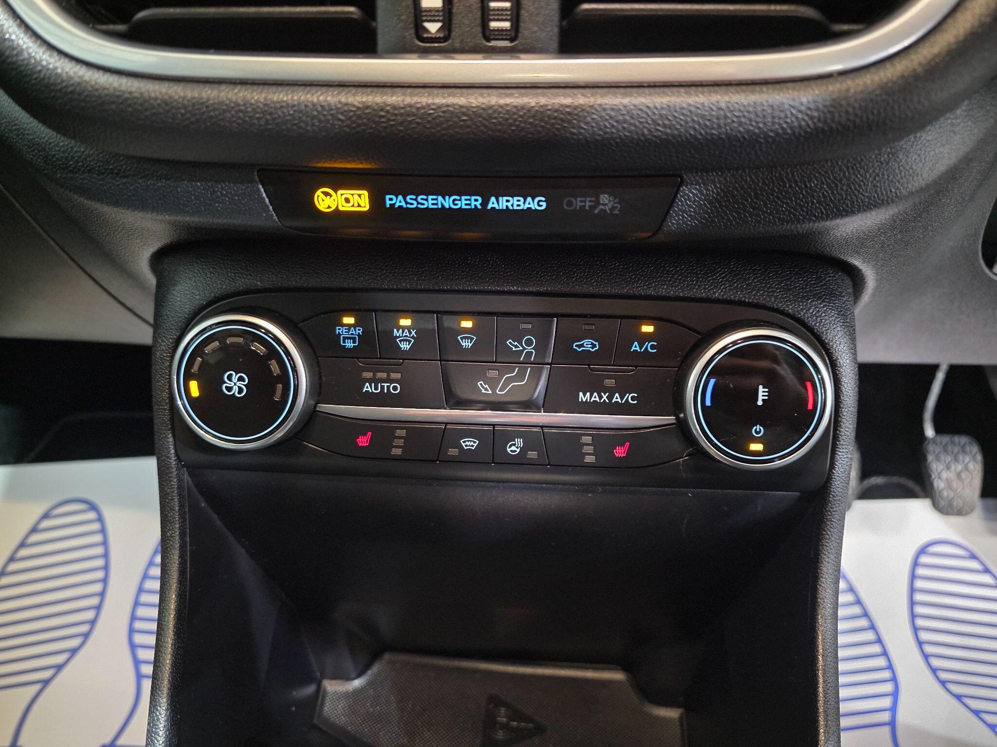 Ford Fiesta view 9