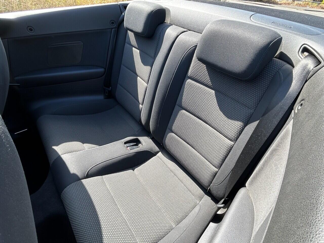 Volkswagen Golf view 26