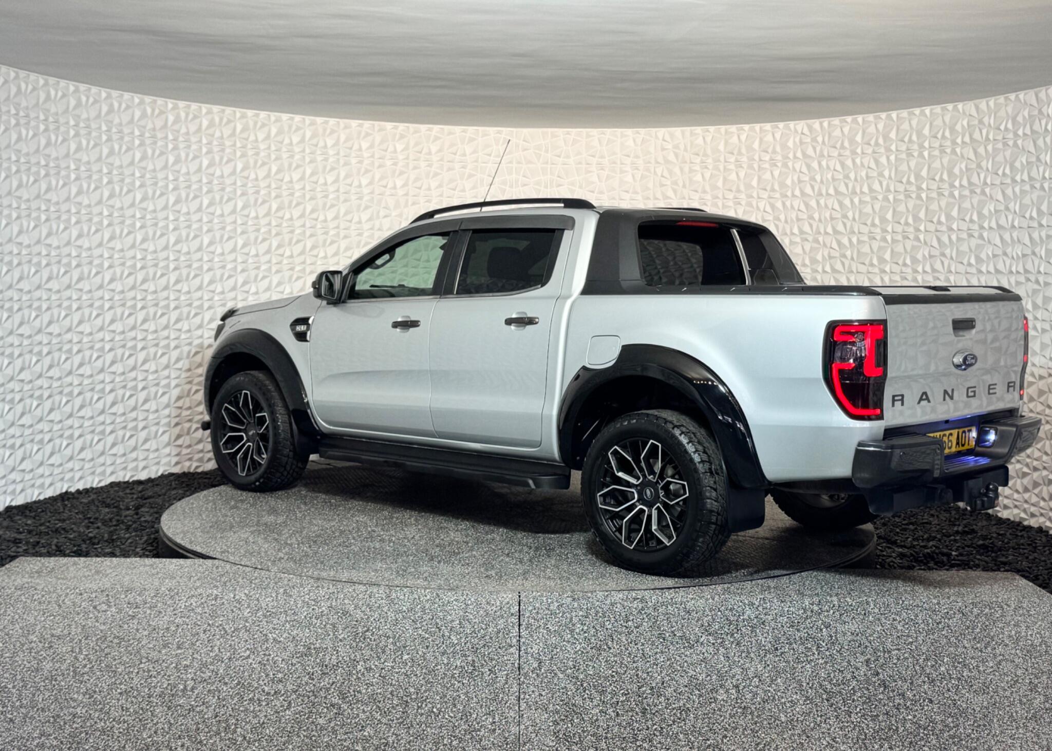 Ford Ranger view 16
