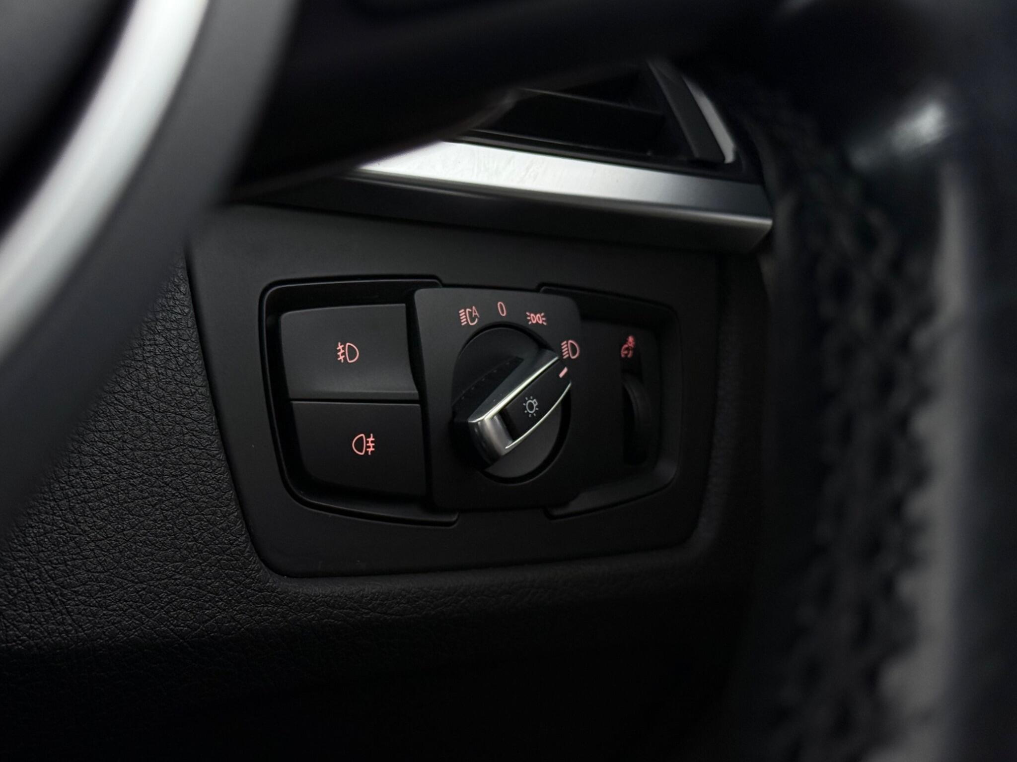 BMW 4 Series view 17