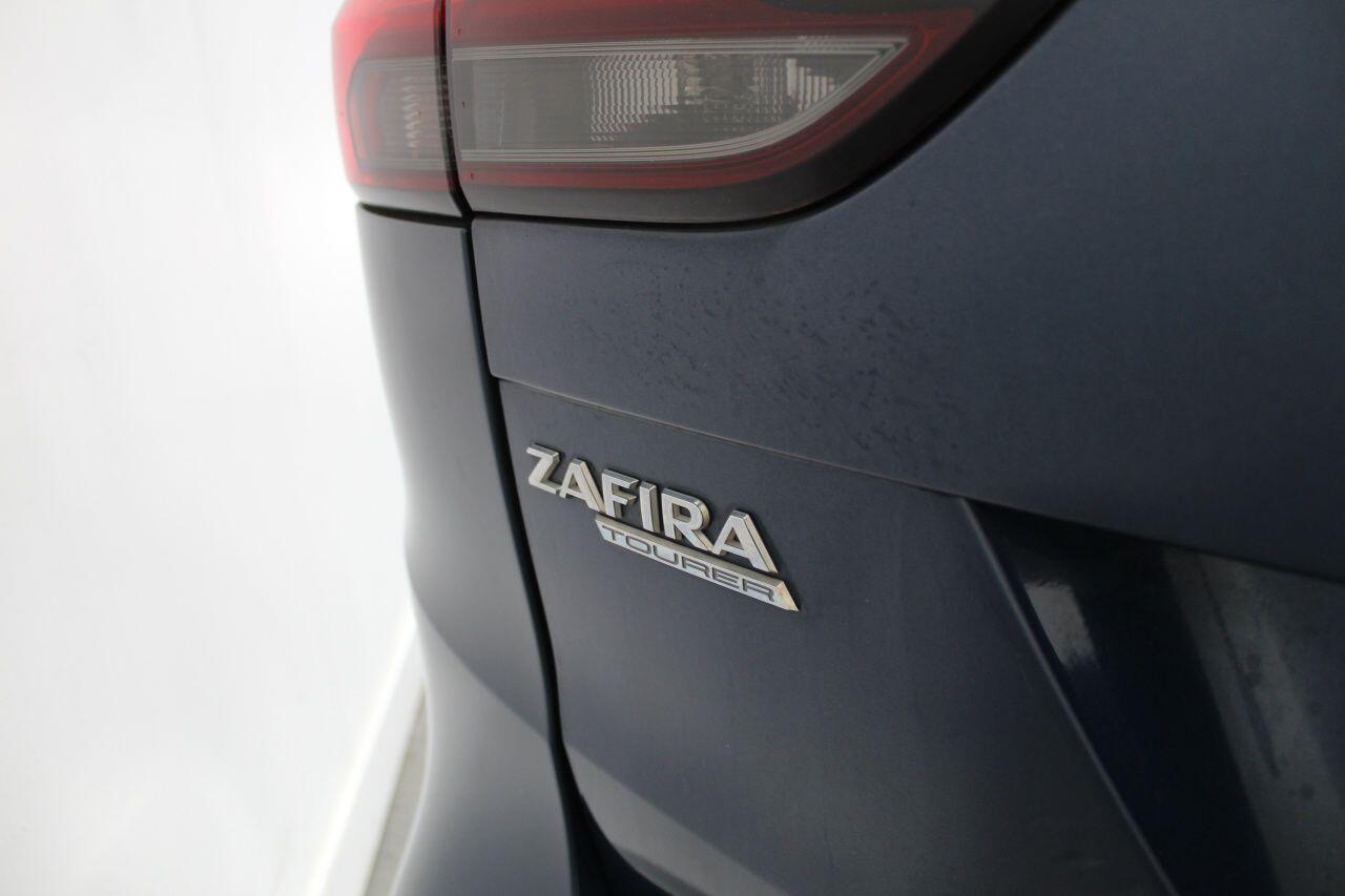 Vauxhall Zafira Tourer view 19