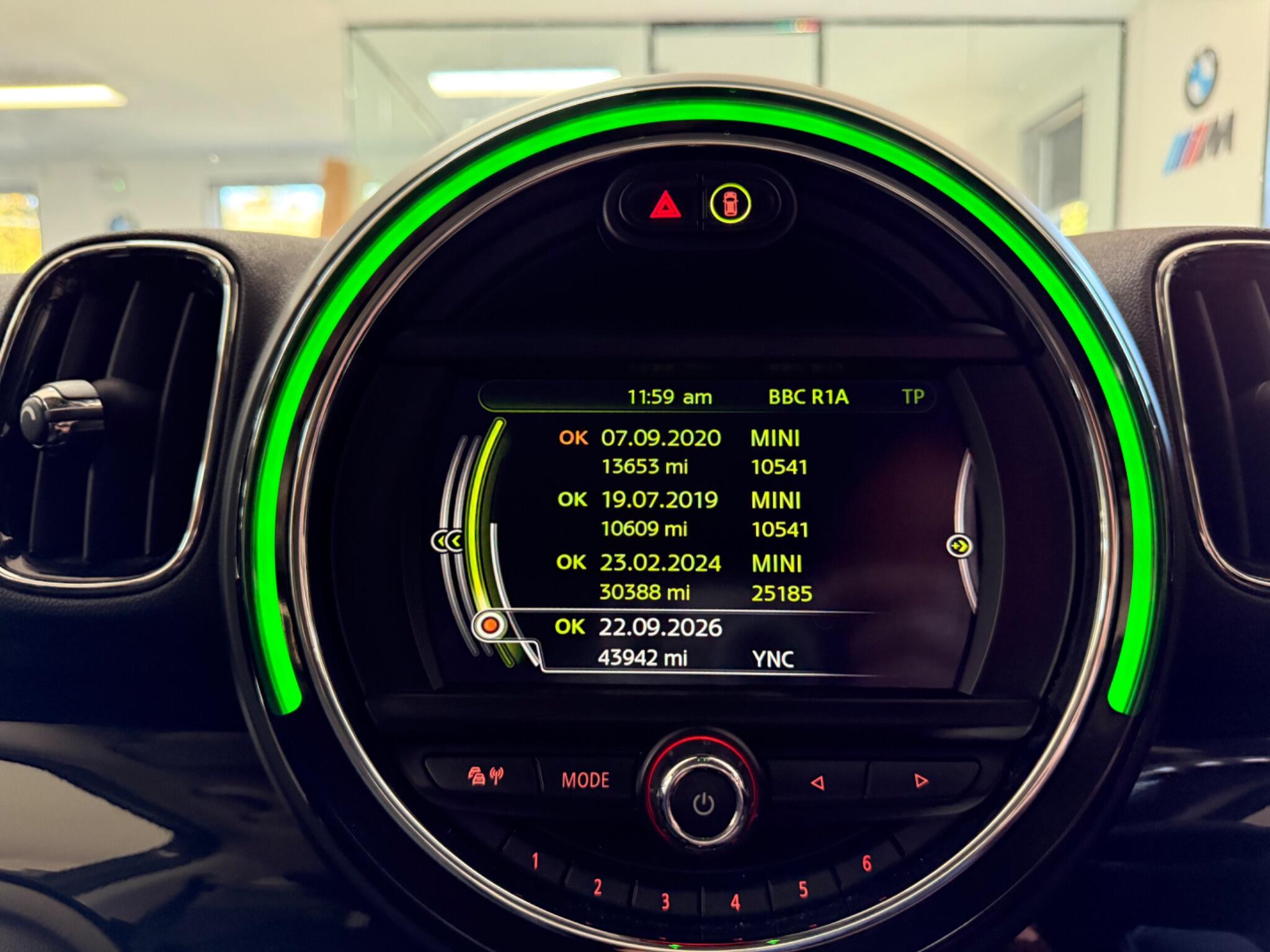 MINI Countryman view 15