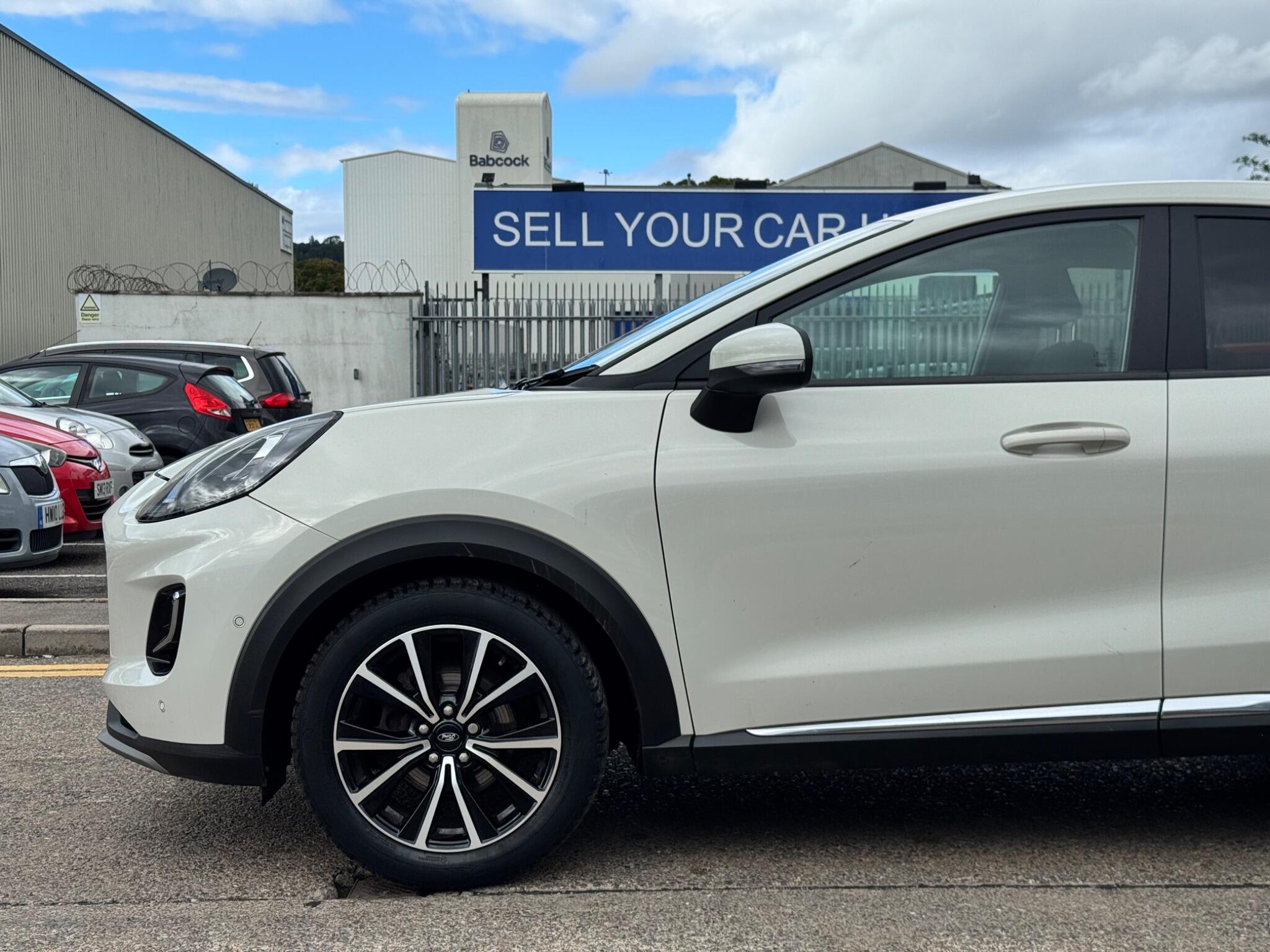 Ford Puma view 9