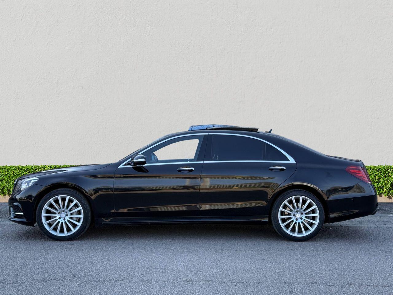 Mercedes-Benz S-Class view 4