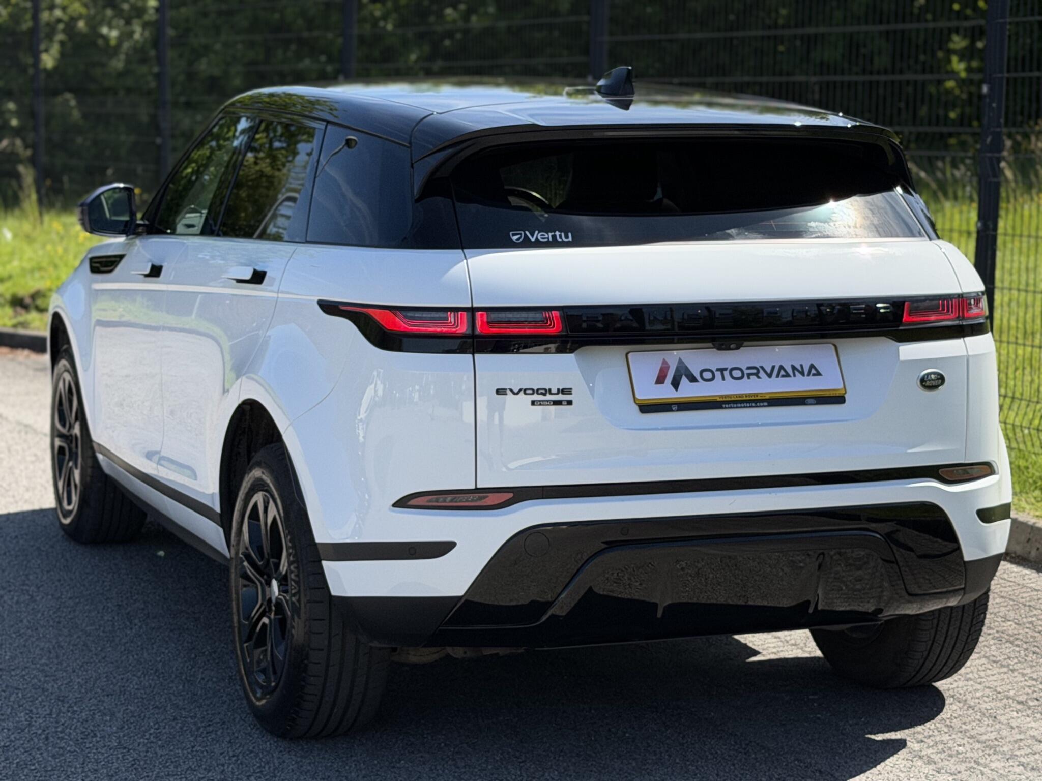 Land Rover Range Rover Evoque view 4