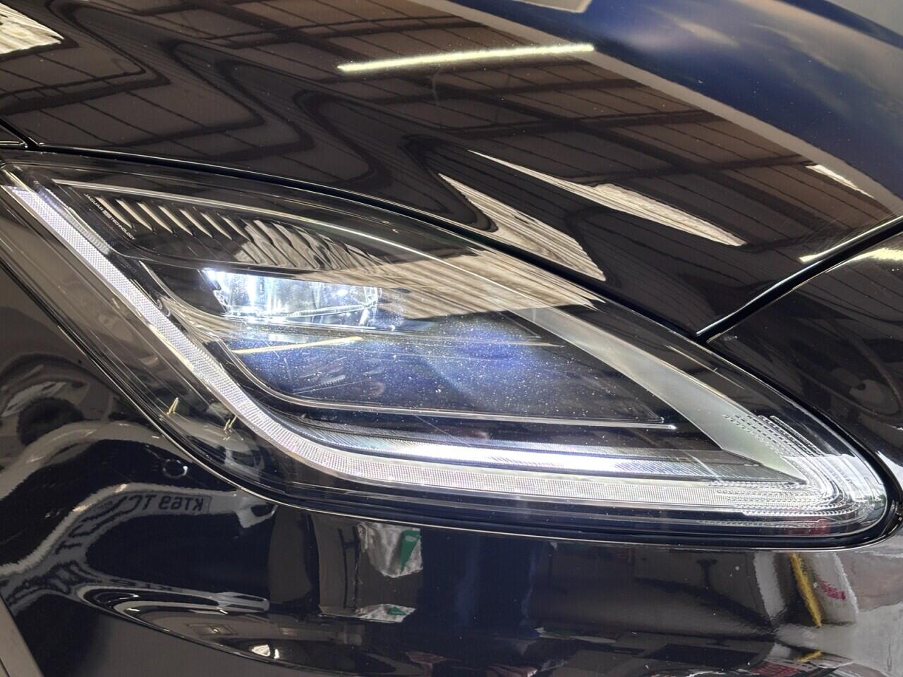 Jaguar E-Pace view 43