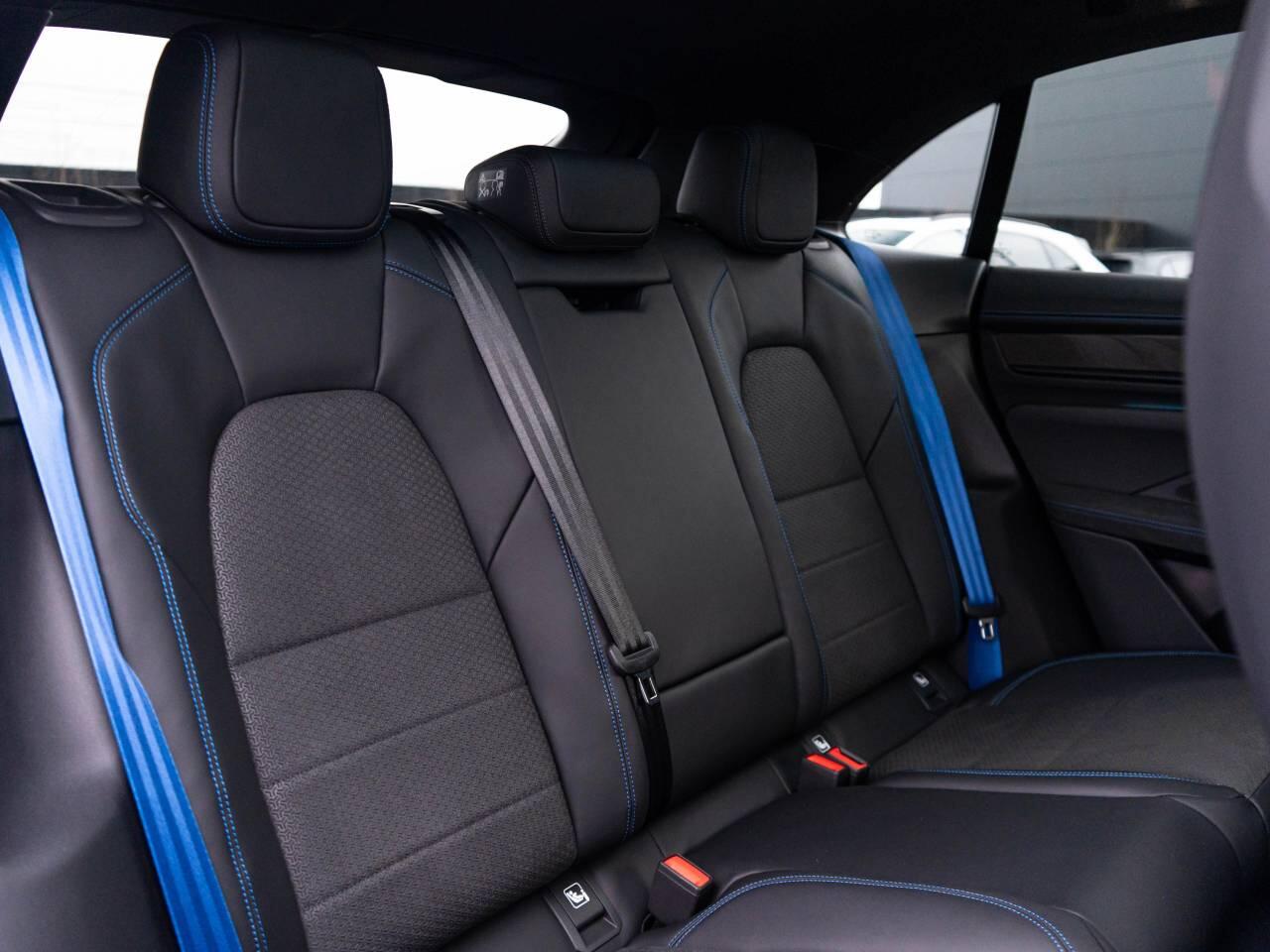 Porsche Macan view 47