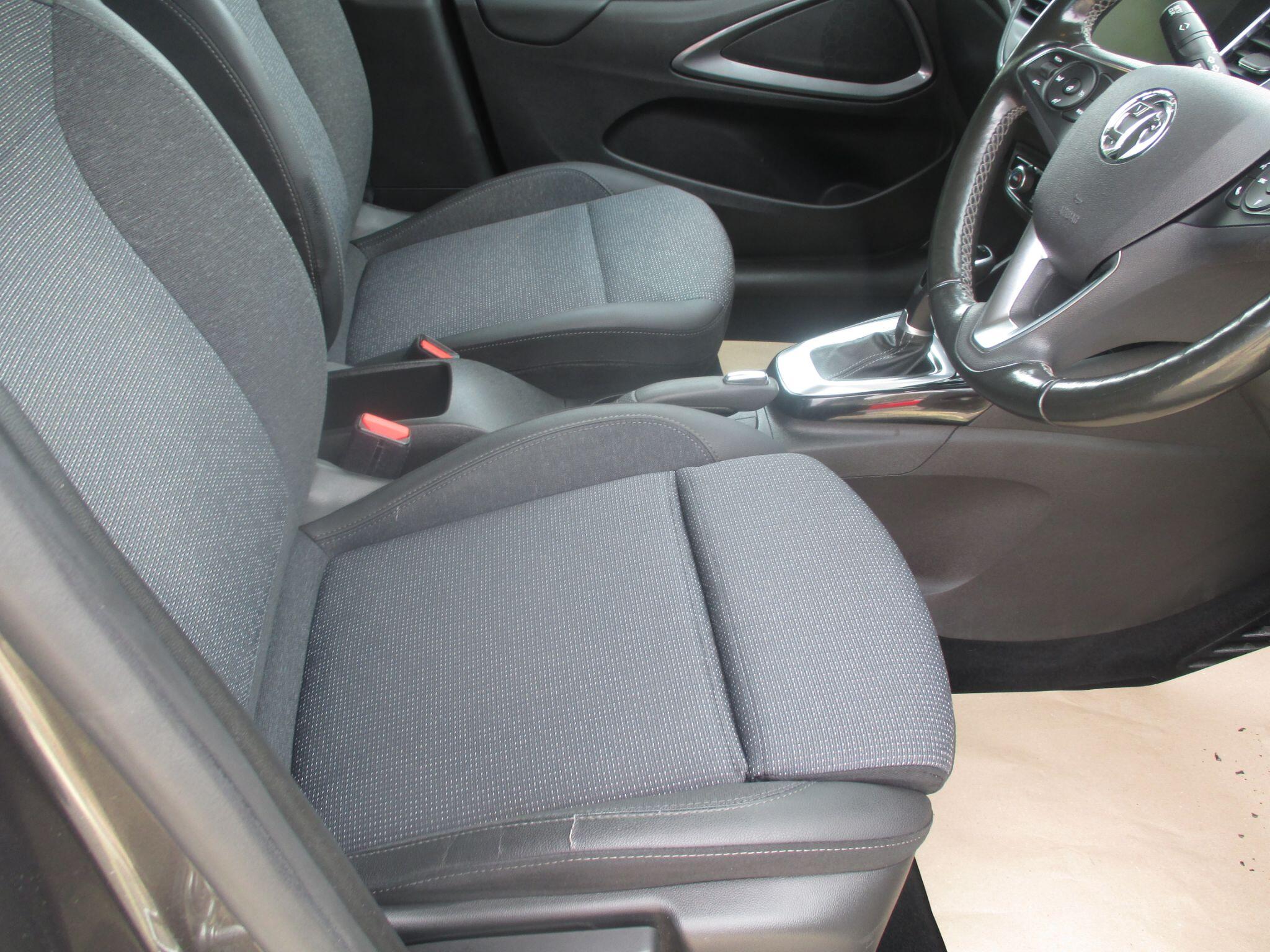 Vauxhall Crossland view 23