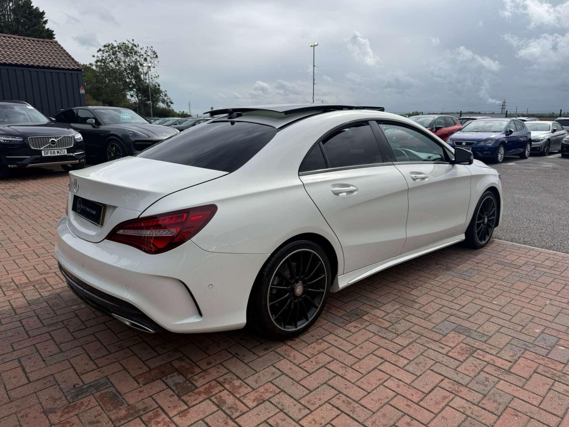 Mercedes-Benz Cla view 12
