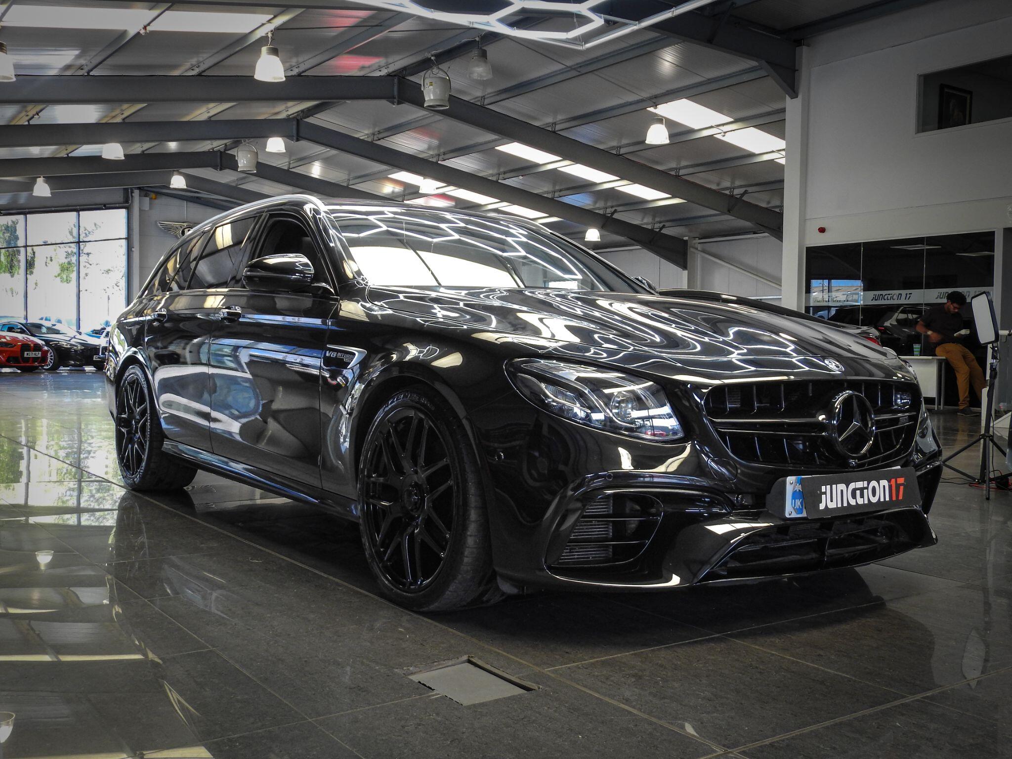 Mercedes-Benz E-Class view 6