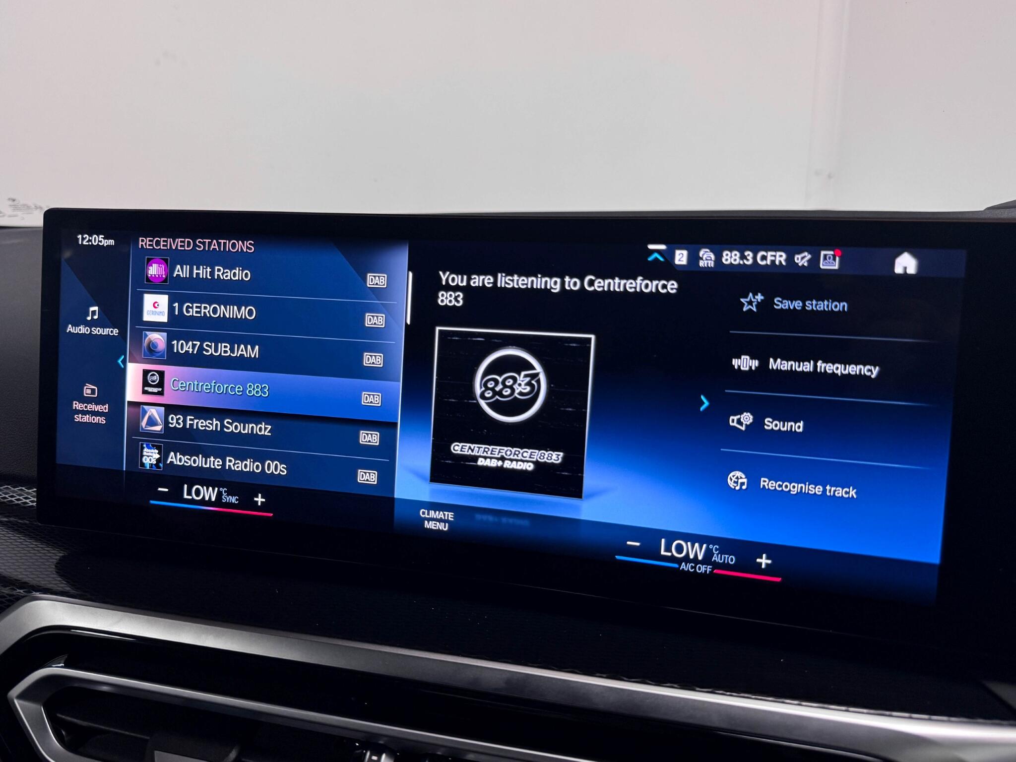 BMW 2 Series view 41