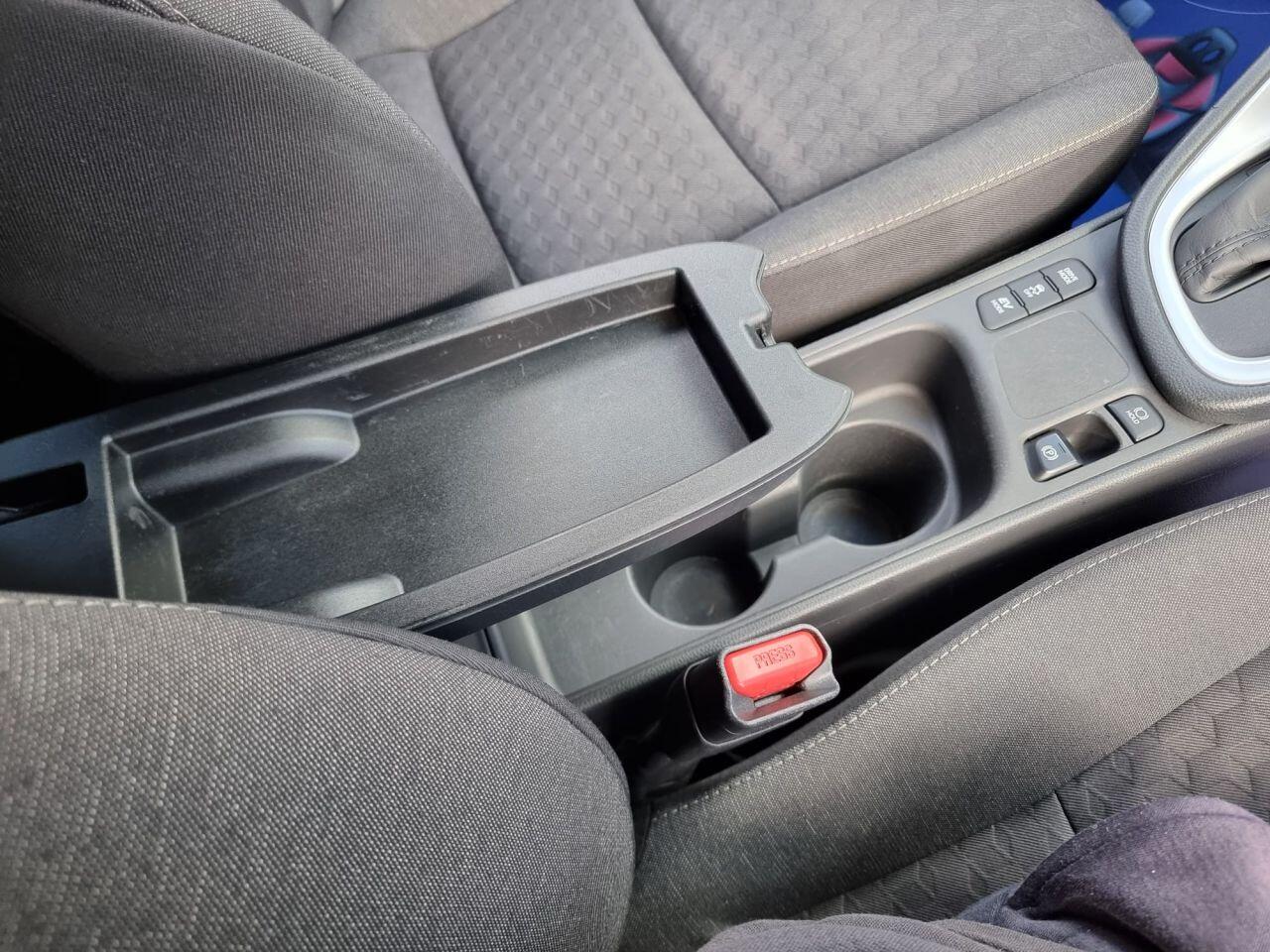 Toyota Yaris view 53