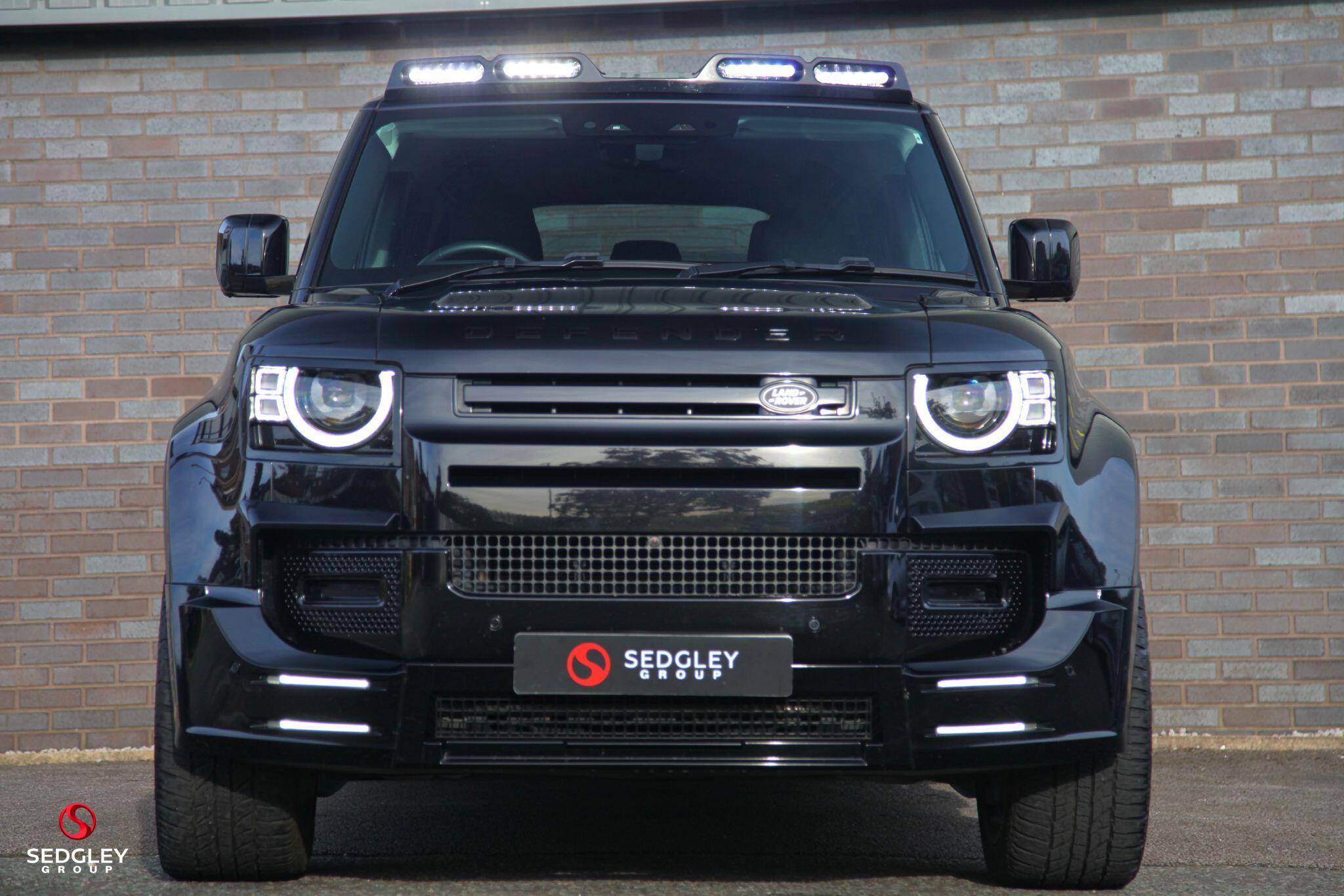 Land Rover Defender view 6
