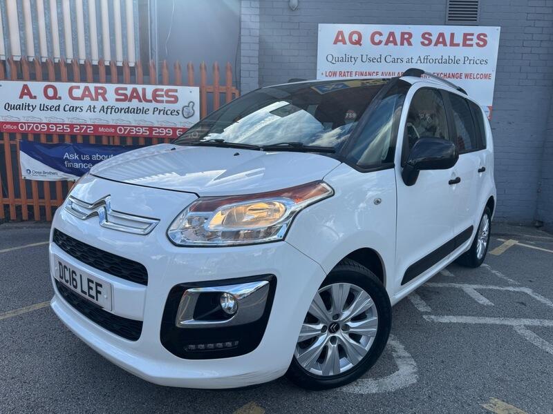 Citroen C3 Picasso view 3