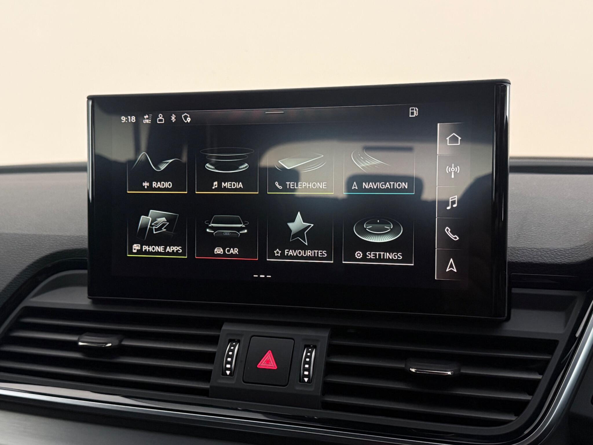 Audi Q5 view 26