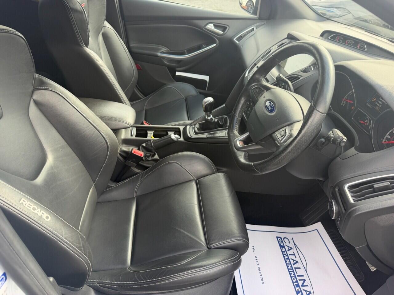 Ford Focus view 30