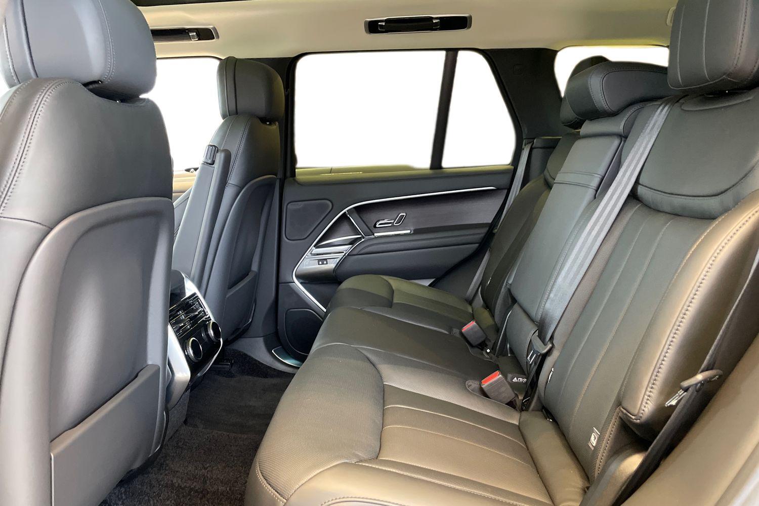 Land Rover Range Rover view 4