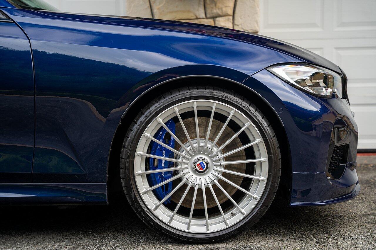 BMW Alpina D3 view 5