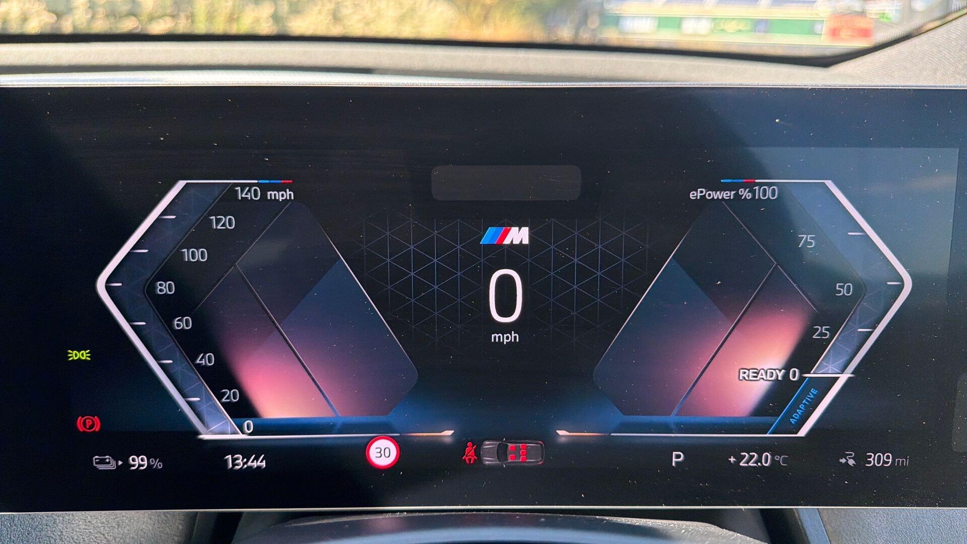 BMW Ix view 9