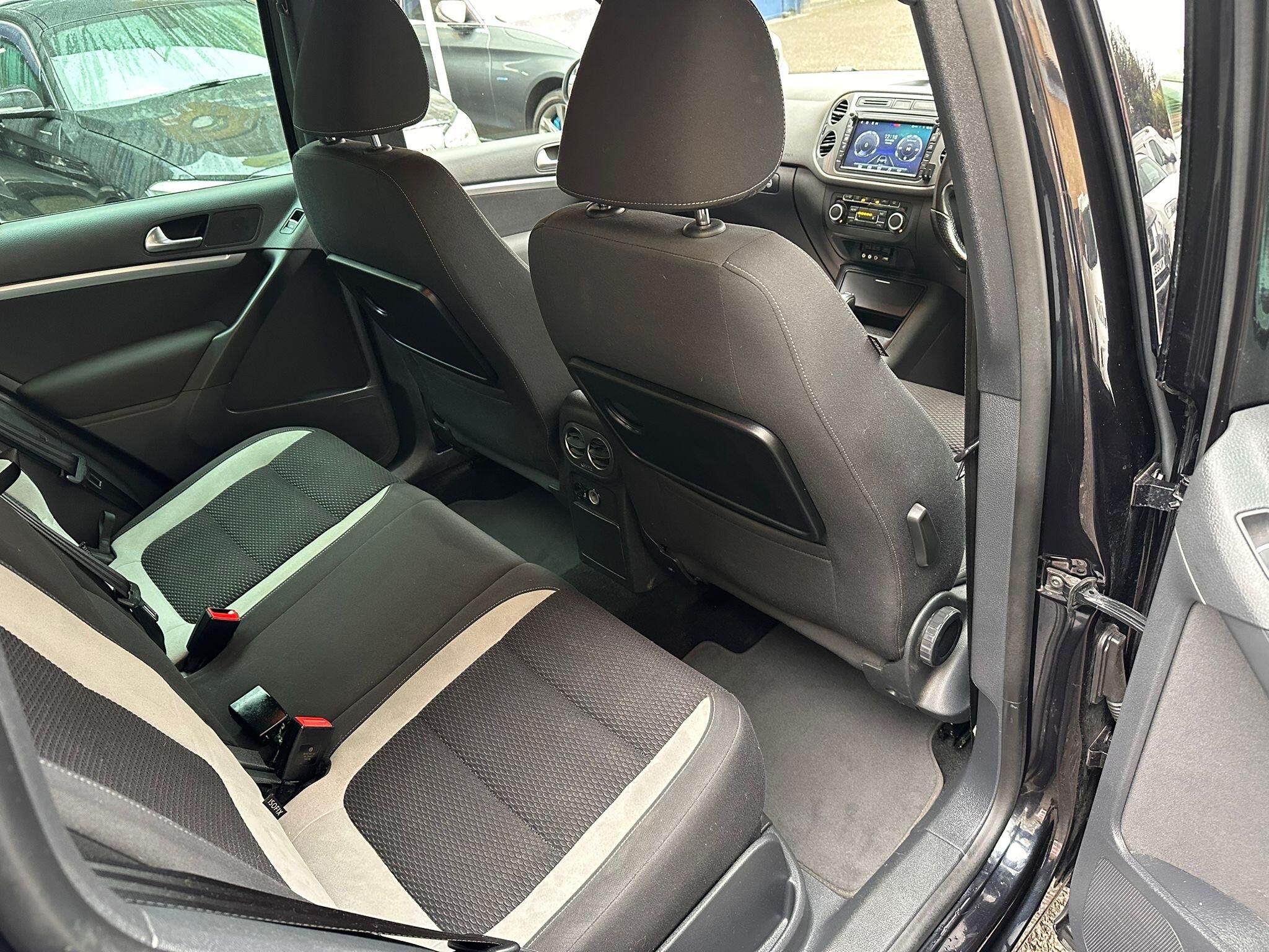 Volkswagen Tiguan view 22