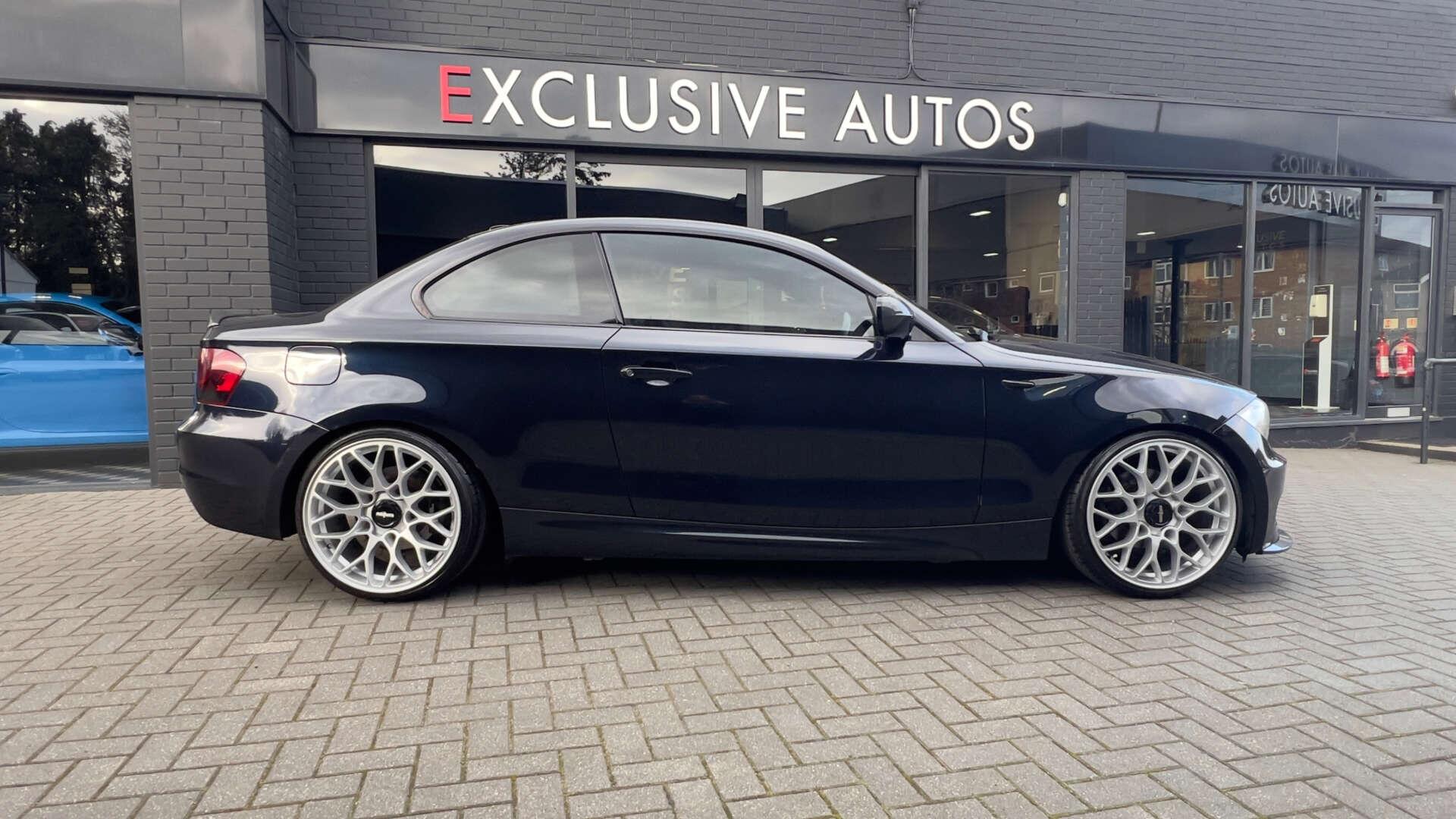 BMW 1 Series view 25