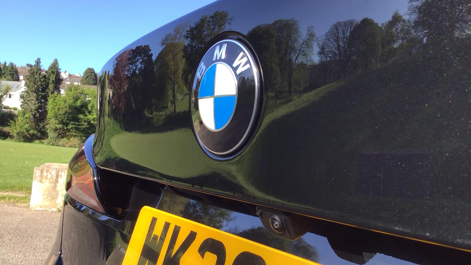 BMW 2 Series view 33